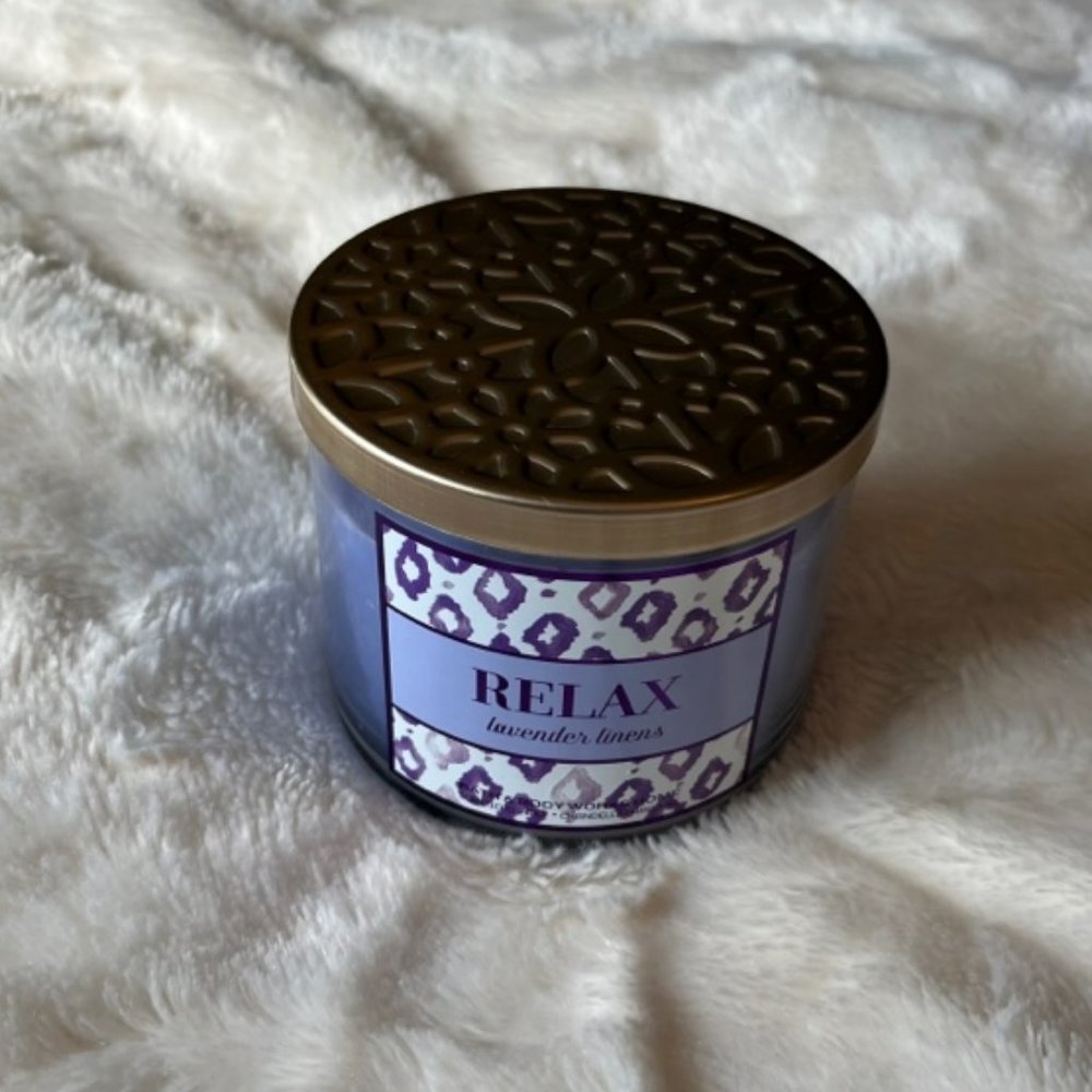 Bath & Body Works 3-wick Scented Candle Relax Collection Lavender Line…